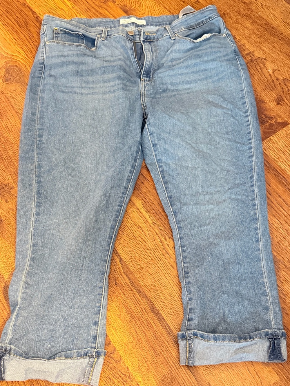 Levi's Light Blue Cropped Women's Jeans